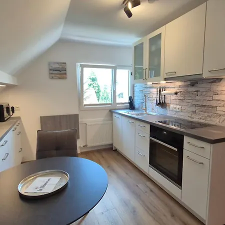 Ari's Domizil - Tiny House Im Dachboden - 2 * Bregenz