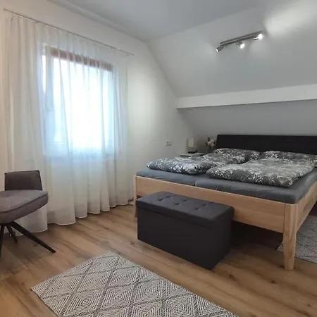 Ari's Domizil - Tiny House Im Dachboden - 2 * Bregenz